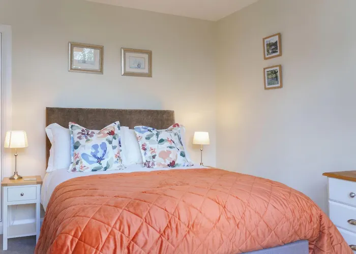 The Coaches - 26968 * Windermere